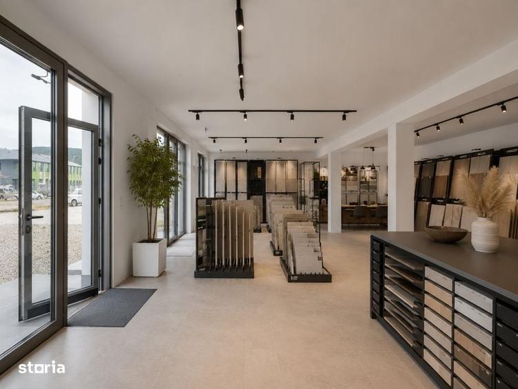 Spațiu comercial, de 600 mp, în Central
