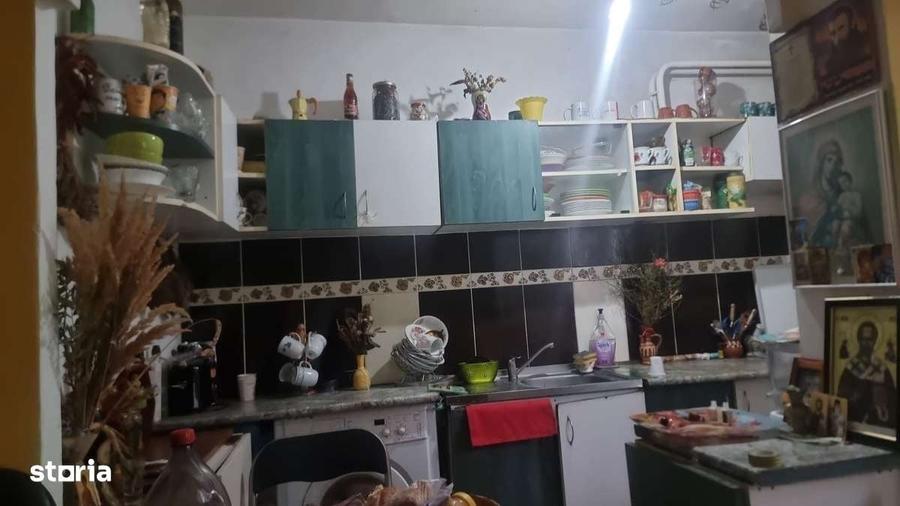 Garsoniera semidecomandata, et.4/9, Brazda- Piata - 4