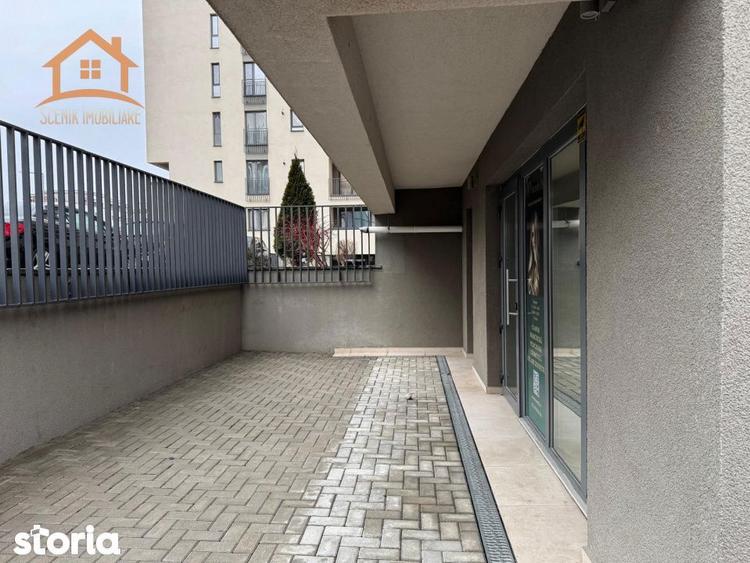 Spațiu comercial, de 44 mp, în Tractorul