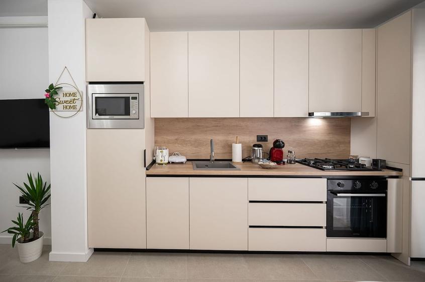 Apartament cu 2 camere decomandat în Mamaia-Sat