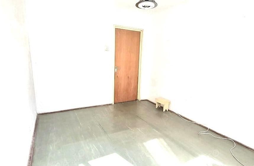 Apartament cu 2 camere decomandat în Colentina