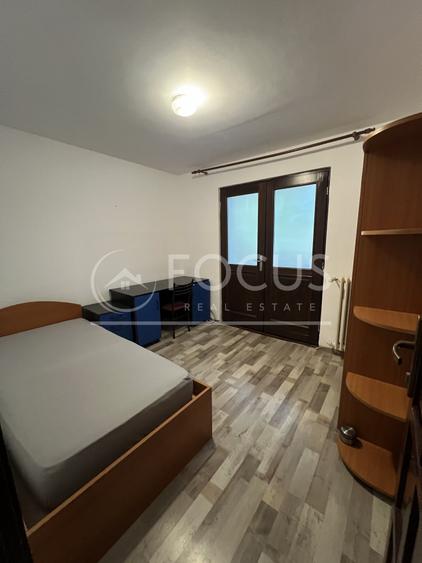 Apartament cu 3 camere semidecomandat, mobilat în Ștefan cel Mare