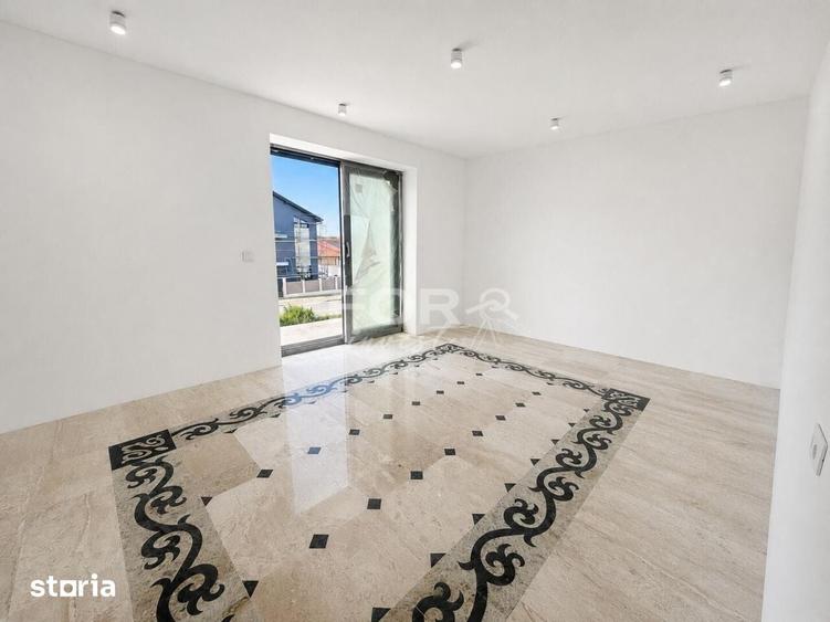 Casă cu 6 camere cu Teren 409 Mp în Central