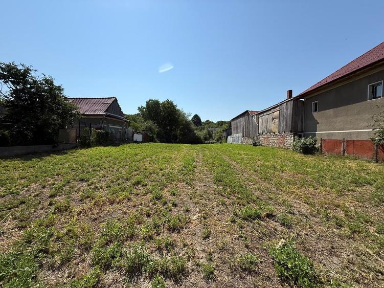 Teren Construcții intravilan de 1400 mp, în Popești