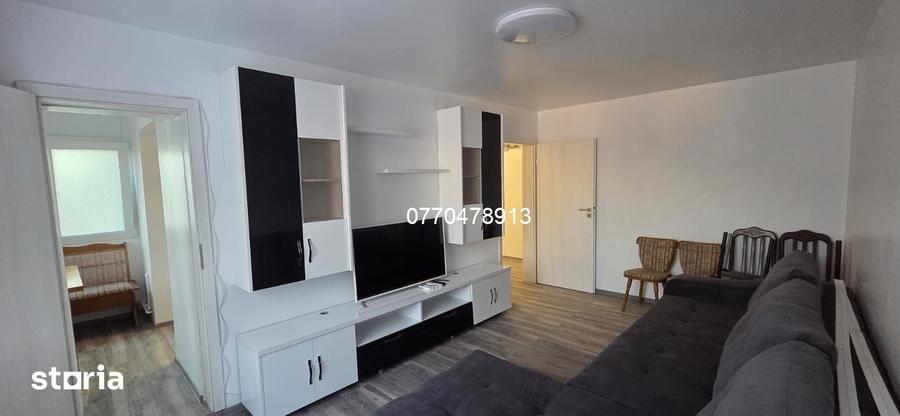 Apartament cu 3 camere decomandat în Militari