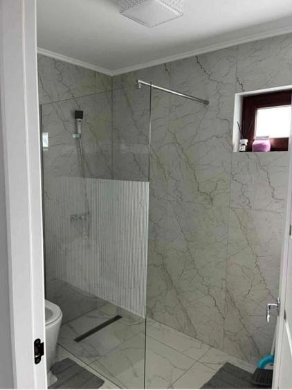 Casă individuală cu 4 camere cu Teren 280 Mp în Cârcea
