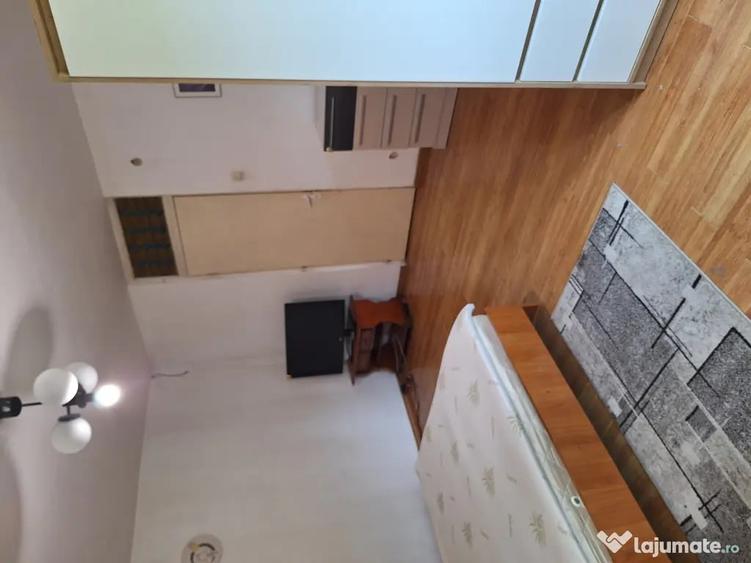 Garsonieră decomandată în Exterior Vest