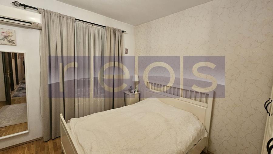 Apartament cu 3 camere decomandat, mobilat în Central