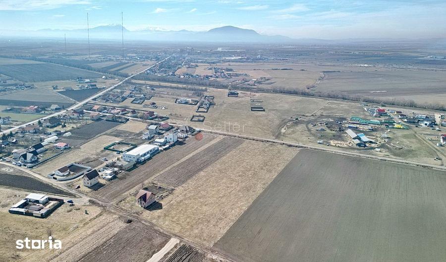 Teren de 14200 mp, în Bod
