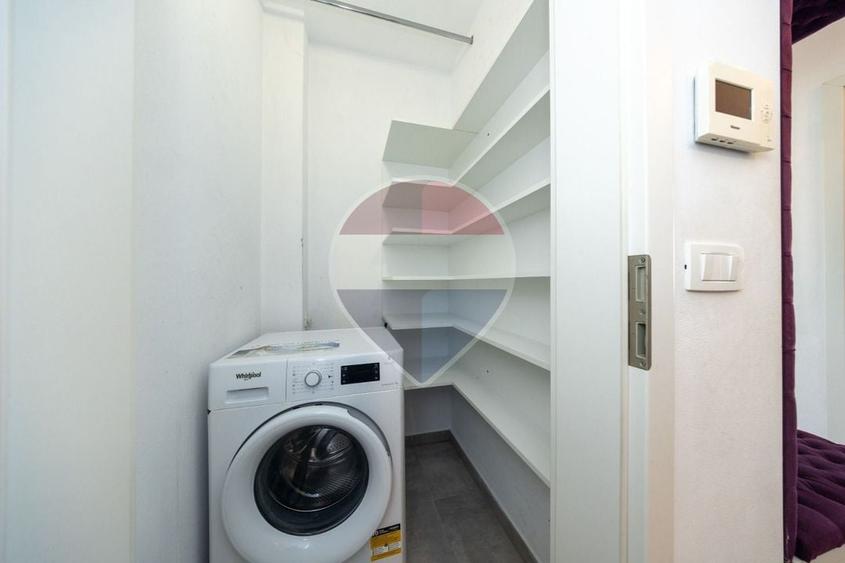 Apartament cu 2 camere decomandat, mobilat în Tractorul