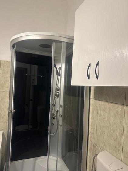 Inchiriez apartament ultra central 2 camere - 6