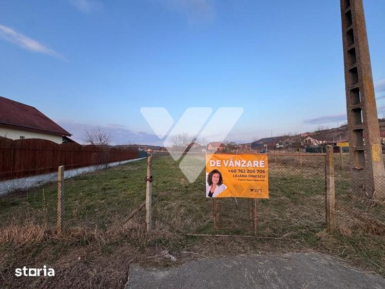 Teren intravilan de vanzare , 1030 mp, zona in dezvoltare Sura Mare Si - 1