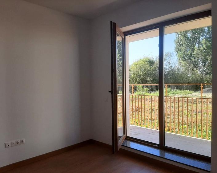 Apartament cu 2 camere decomandat în Păcii