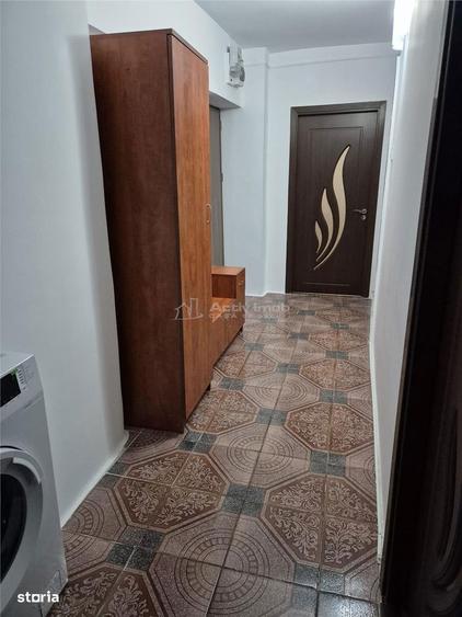 2 camere, decomandat, etaj 5 din 10, Bd.Unirii Sud -comision 0 - 5