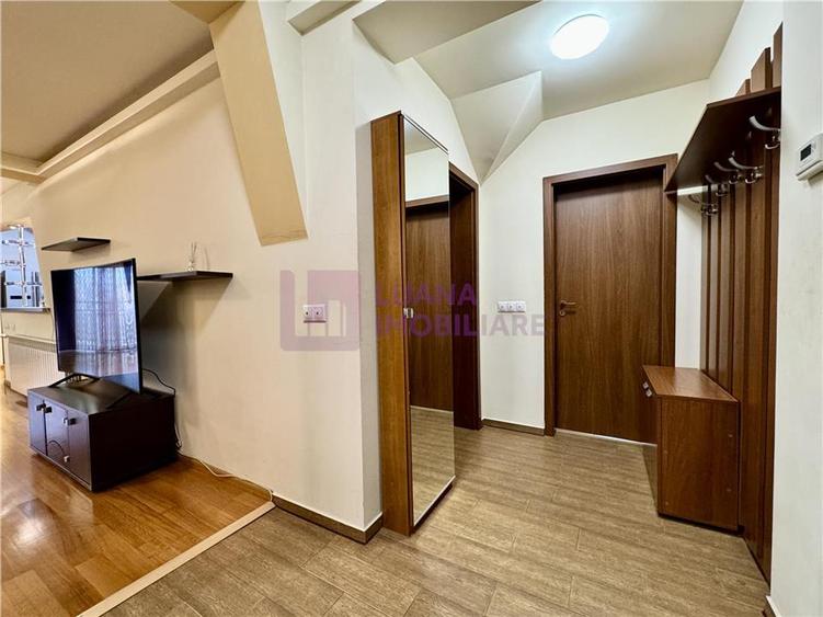 Apartament cu 3 camere decomandat, mobilat în Aeroport