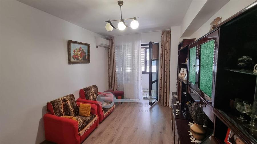 Apartament cu 2 camere decomandat în Bucium
