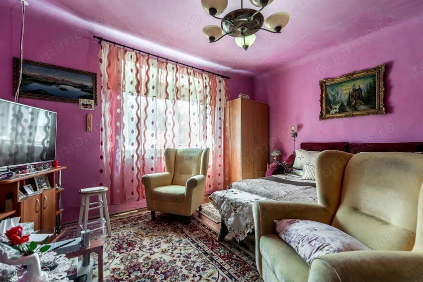 Casă cu 3 camere cu Teren 330 Mp în Central