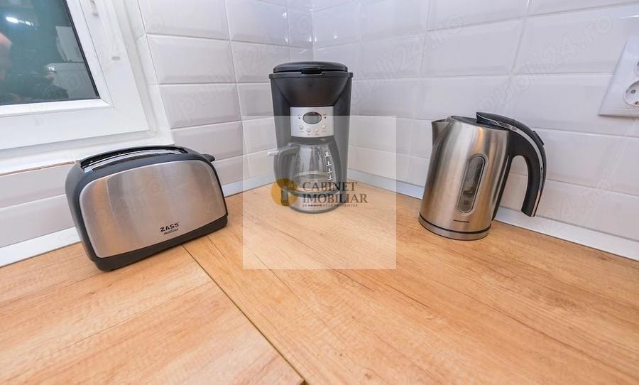 Apartament cu 2 camere semidecomandat, mobilat în Sala Palatului