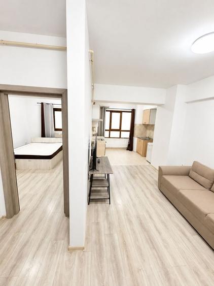 Apartament cu 2 camere semidecomandat în Nicolina