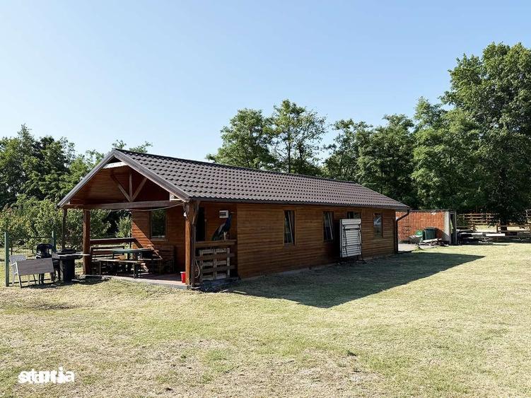 Spațiu comercial, de 8,600 mp, în Șimian