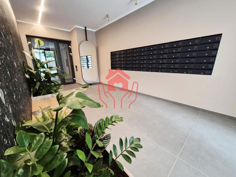 Apartament cu 3 camere decomandat în Băneasa