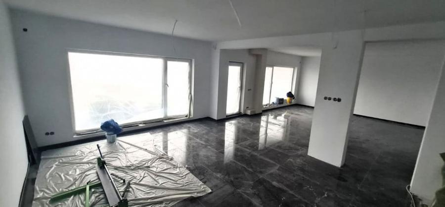 Casă cu 4 camere cu Teren 815 Mp în Șelimbăr