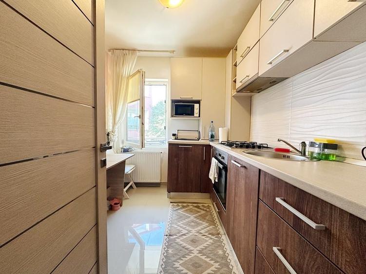 Apartament cu 2 camere decomandat în Bucium