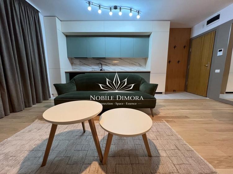Apartament cu 3 camere decomandat, mobilat în Central