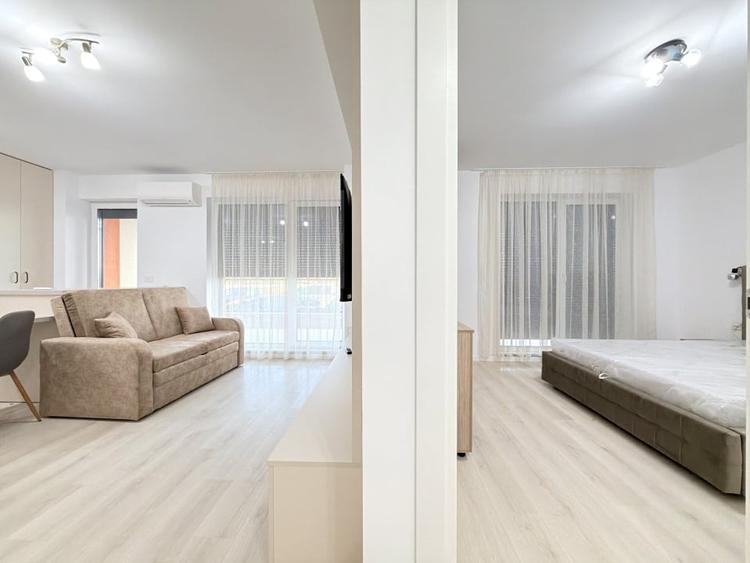 Apartament cu 3 camere decomandat, mobilat în Lipovei