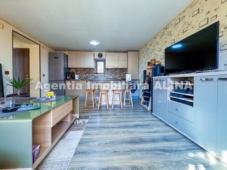 Casă cu Teren 989 Mp în Bejan