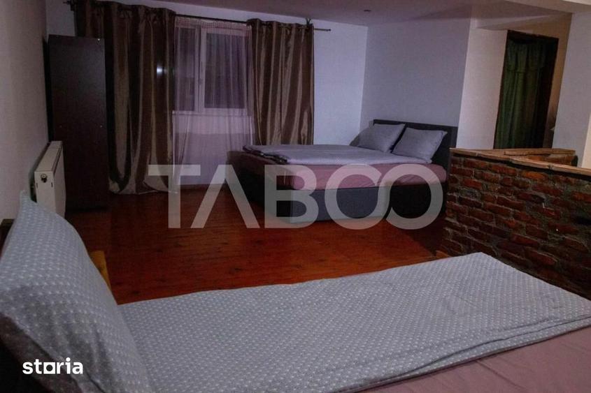 Casă cu 4 camere cu Teren 160 Mp în Mândra