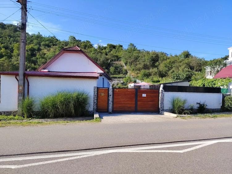 Casă cu Teren 1560 Mp în Așchileu