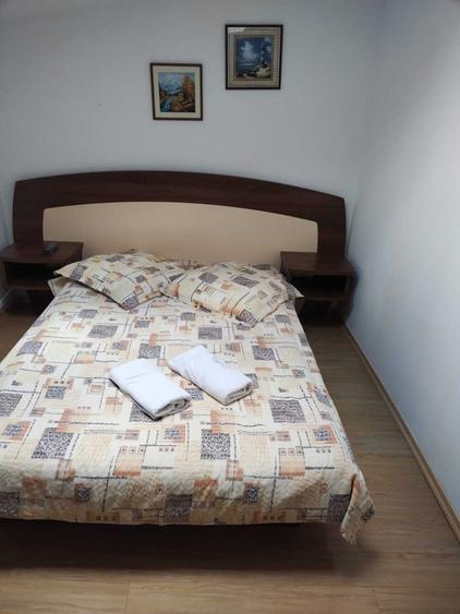 Casă cu 3 camere cu Teren 150 Mp în Central