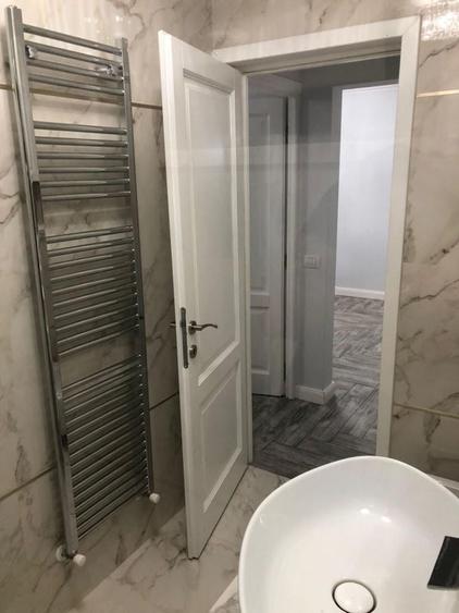 Apartament cu 2 camere decomandat în Exterior Vest