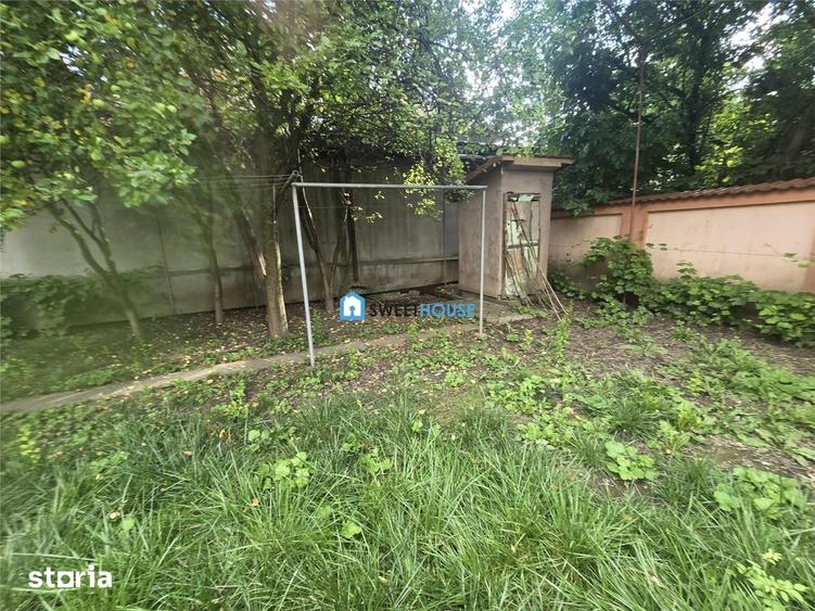 Casă cu Teren 850 Mp în Central