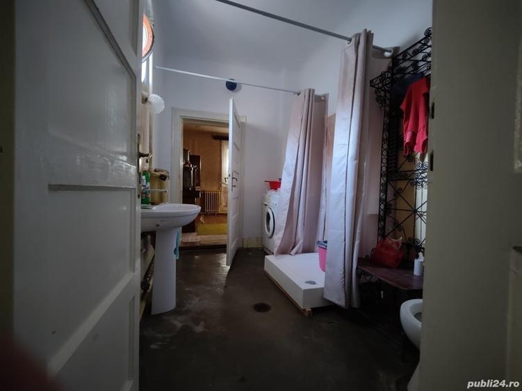 Casă cu Teren 600 Mp în Decebal