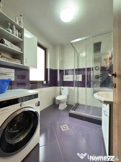 Casă cu 5 camere cu Teren 350 Mp în Florești