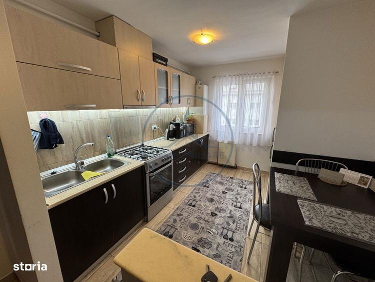 Apartament cu 2 camere semidecomandat, mobilat în Central