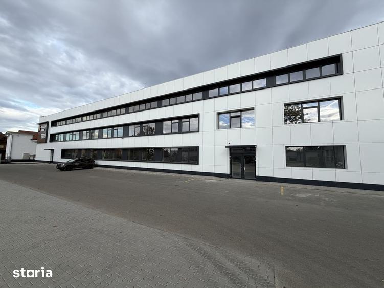 Spațiu comercial, de 564 mp, în Central