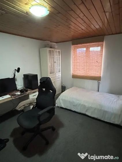 Casă cu 4 camere cu Teren 344 Mp în Central
