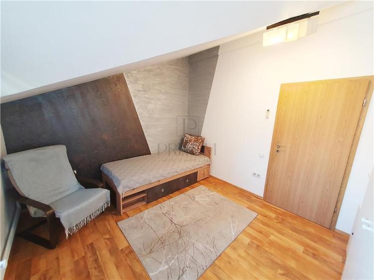 Apartament cu 4 camere decomandat, mobilat în Circumvalațiunii