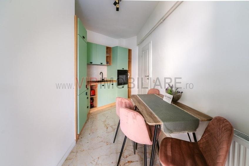 Apartament cu 2 camere decomandat, mobilat în Central