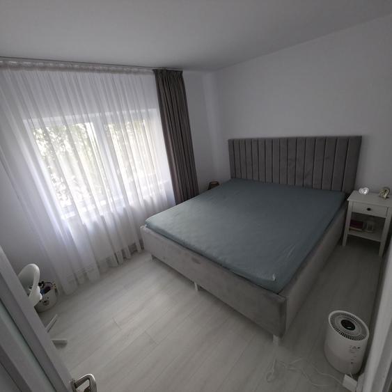 Apartament cu 2 camere semidecomandat în Exterior Vest