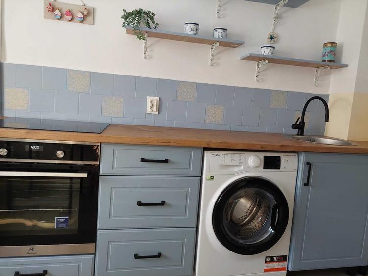 Apartament cu 2 camere semidecomandat în Ultracentral