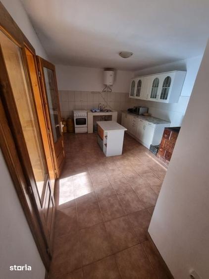 Casă cu 5 camere cu Teren 899 Mp în Constantin Daicoviciu