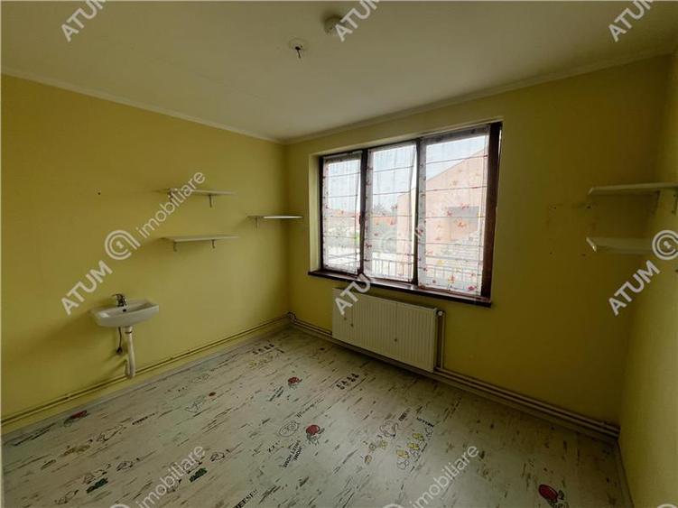 Spațiu comercial, de 314 mp, în Piața Cluj