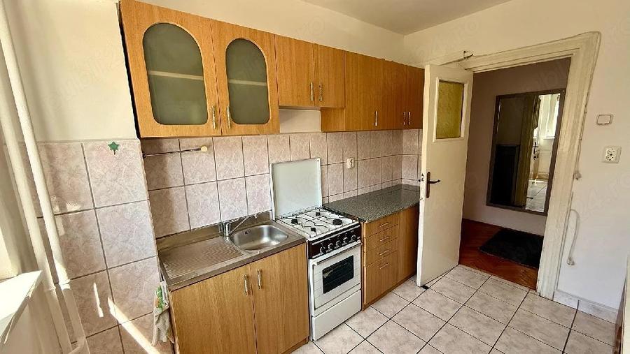 Apartament cu 2 camere decomandat în Dacia