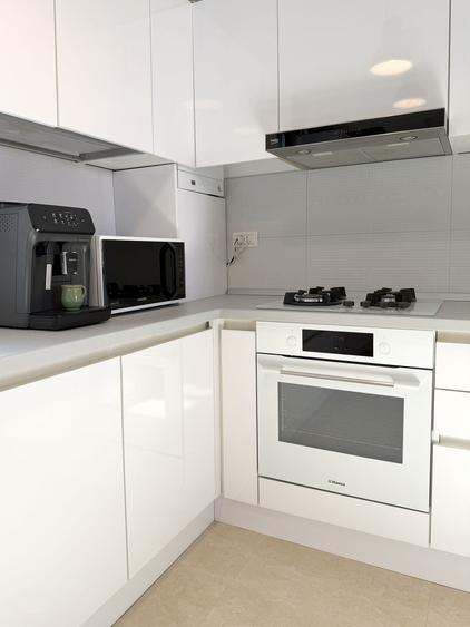 Apartament cu 2 camere semidecomandat, mobilat în Pipera