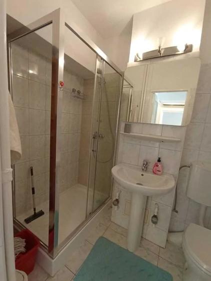 Apartament cu 2 camere decomandat în Basarab