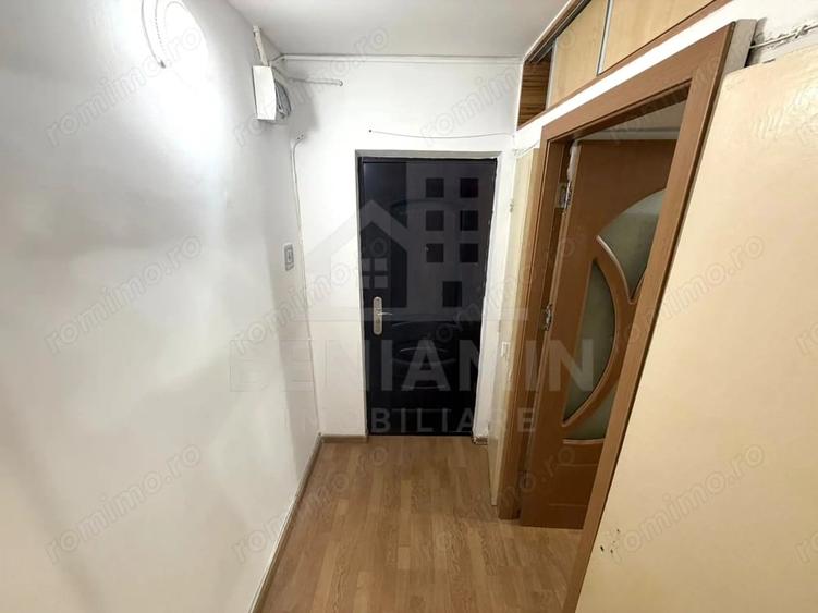 Apartament cu 2 camere semidecomandat în Est